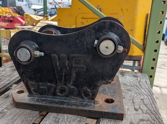 2015 WAHPETON FABRICATION C-4CTOP Plate Compactor For Sale 2015 WAHPETON FABRICATION C-4CTOP Plate Compactor For Sale