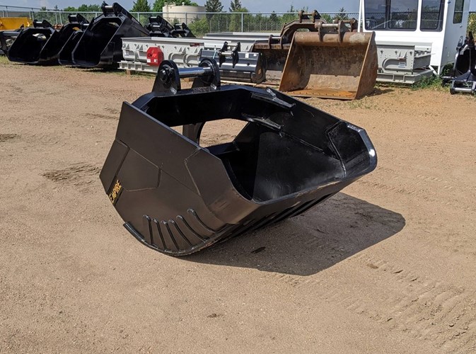 2022 EMPIRE PC210S Excavator Bucket For Sale 2022 EMPIRE PC210S Excavator Bucket For Sale