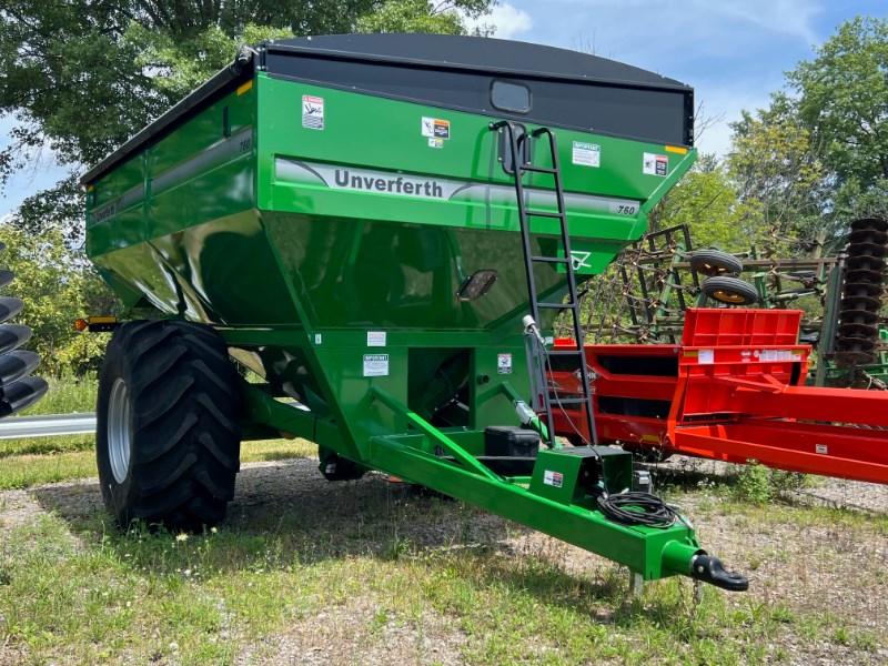2022 Unverferth UM760 Grain Cart For Sale