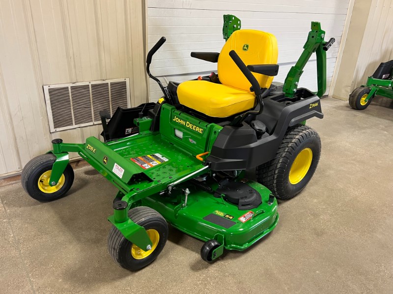 2025 John Deere Z515E - 60
