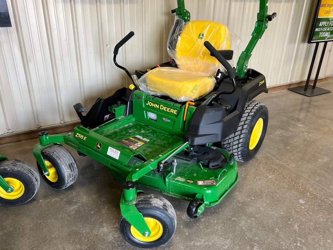 2025 John Deere Z515E - 60