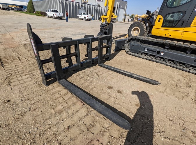 2022 Marv Haugen Enterprises Inc WA200/250/320F Loader Fork For Sale 2022 Marv Haugen Enterprises Inc WA200/250/320F Loader Fork For Sale