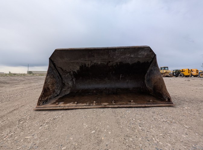 2012 GEM WA320B Loader Bucket For Sale 2012 GEM WA320B Loader Bucket For Sale