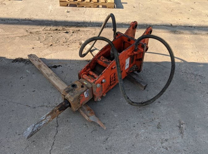 2018 NPK PH-3TOP Hammer For Sale 2018 NPK PH-3TOP Hammer For Sale