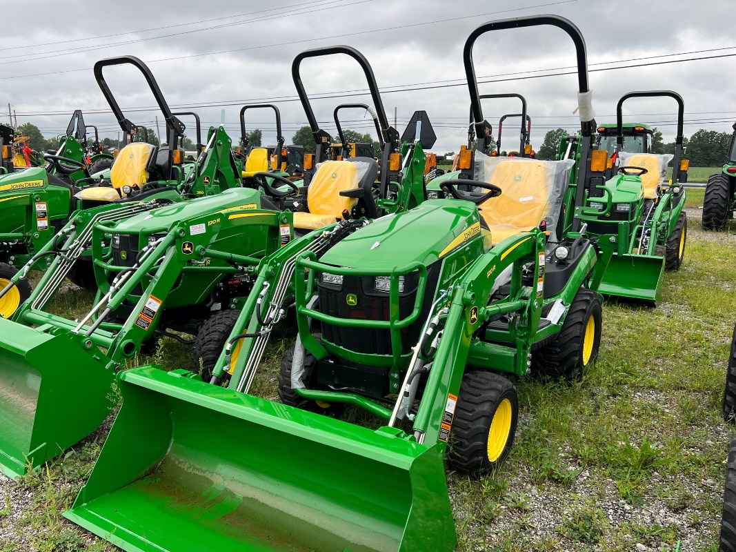 2023 John Deere 1025R TLB Tractor - Compact Utility For Sale