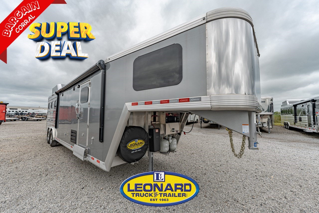 2024 Cimarron NS3G-129 Horse Trailer-Living Quarters For Sale