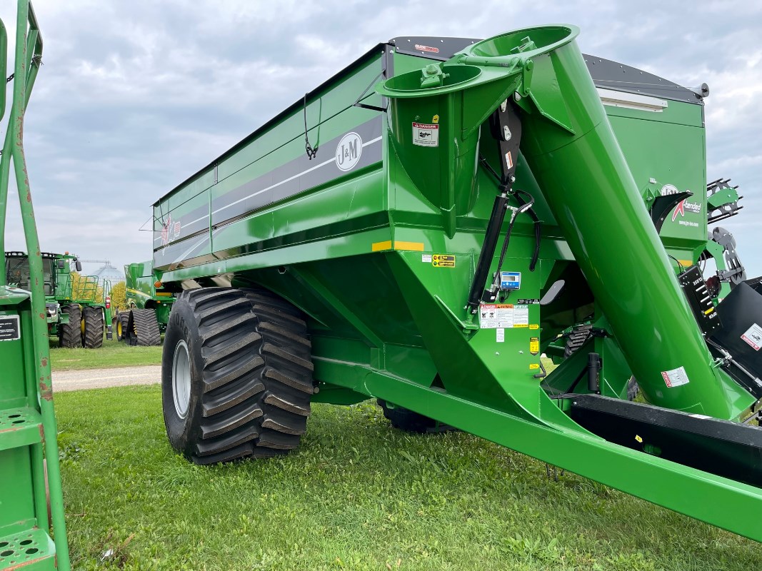 2023 J & M 1432-22S Grain Cart For Sale