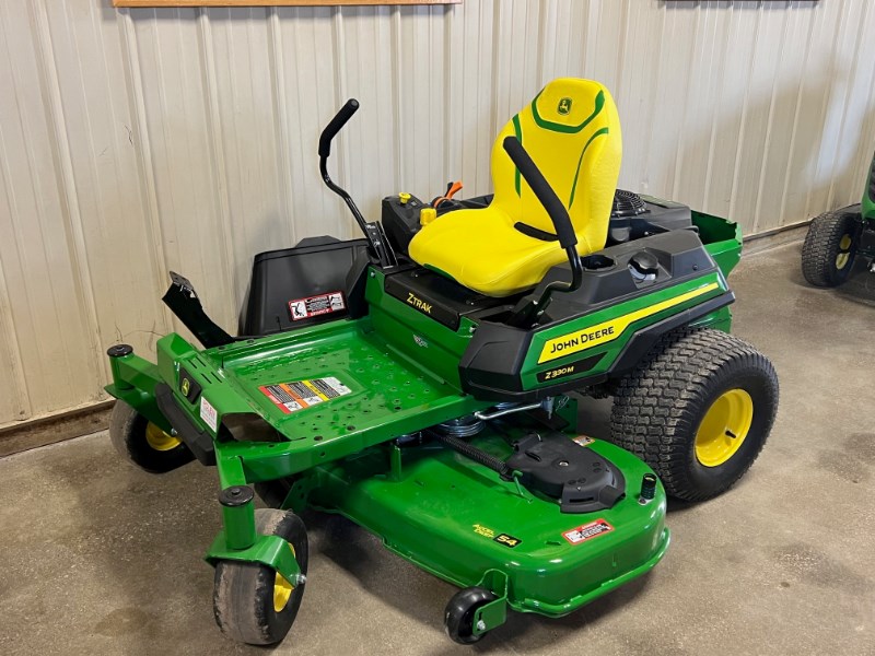 2026 John Deere Z330M - 48