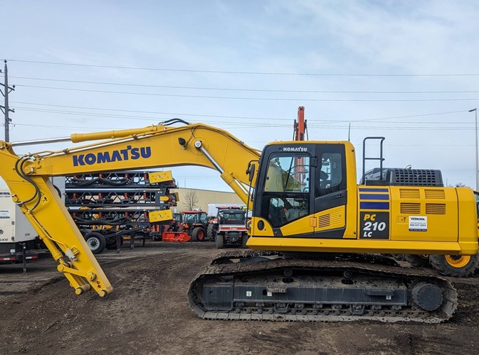 2024 Komatsu PC210LC-11 Excavator For Sale 2024 Komatsu PC210LC-11 Excavator For Sale