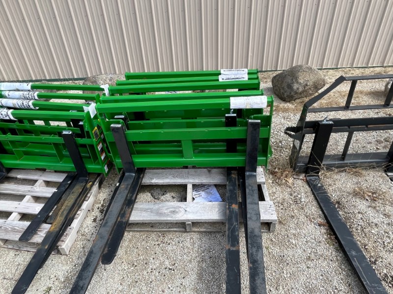 2023 Frontier AP11F Pallet Fork For Sale