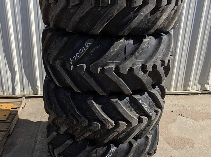 2023 Michelin 400/70R20 XMCL Tires For Sale 2023 Michelin 400/70R20 XMCL Tires For Sale