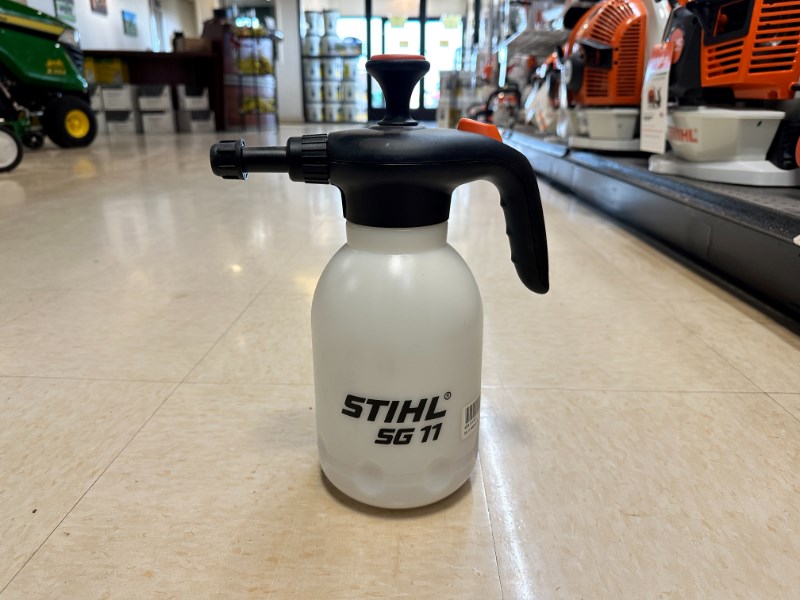 Stihl SG 11 Hand Held Sprayer Misc. Grounds Care For Sale