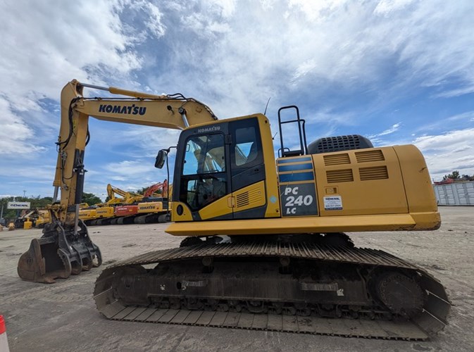 2013 Komatsu PC240LC-10 Excavator For Sale 2013 Komatsu PC240LC-10 Excavator For Sale