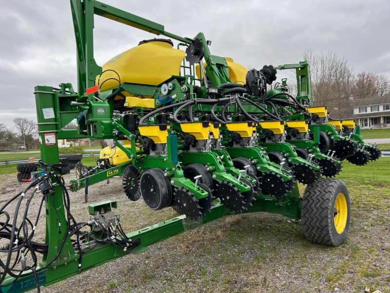 2024 John Deere 1745 Planter For Sale