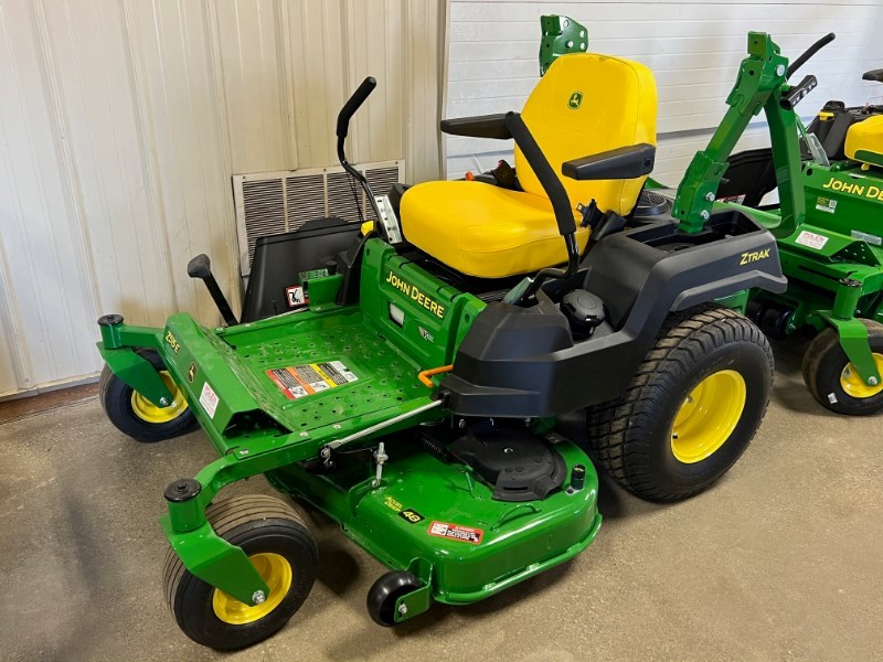 2025 John Deere Z515E - 48