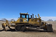 Crawler Tractor For Sale 2013 Komatsu D155AX-7 Crawler Tractor For Sale 2013 Komatsu D155AX-7