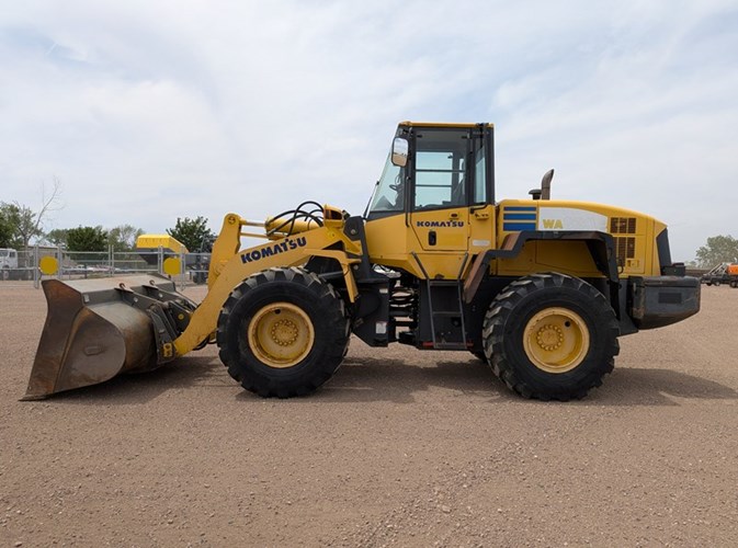 2007 Komatsu WA320-5L Loader For Sale 2007 Komatsu WA320-5L Loader For Sale